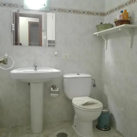 Vela Latina.